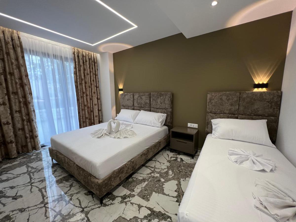 Poseidon Hotel 2 Ksamil Eksteriør billede